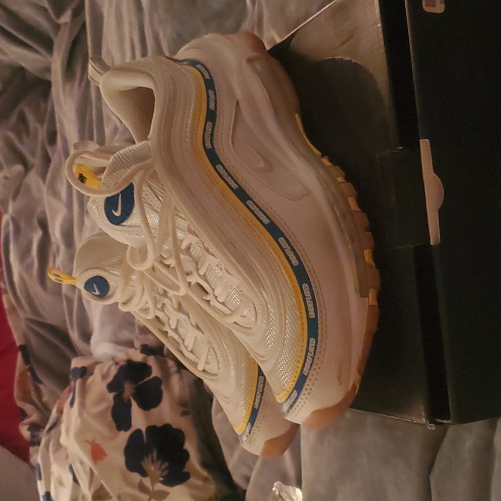 NIKE AIR MAX 97